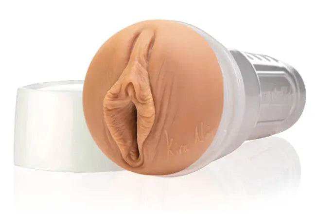 Kira Noir Fleshlight FleshlightBrasil